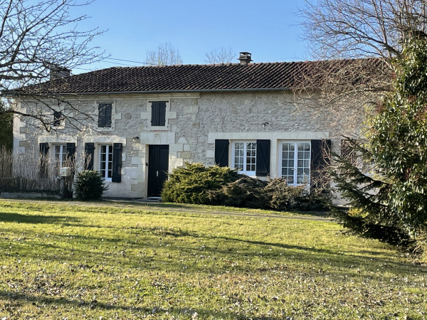 Offres de vente Maison Montpeyroux 24610